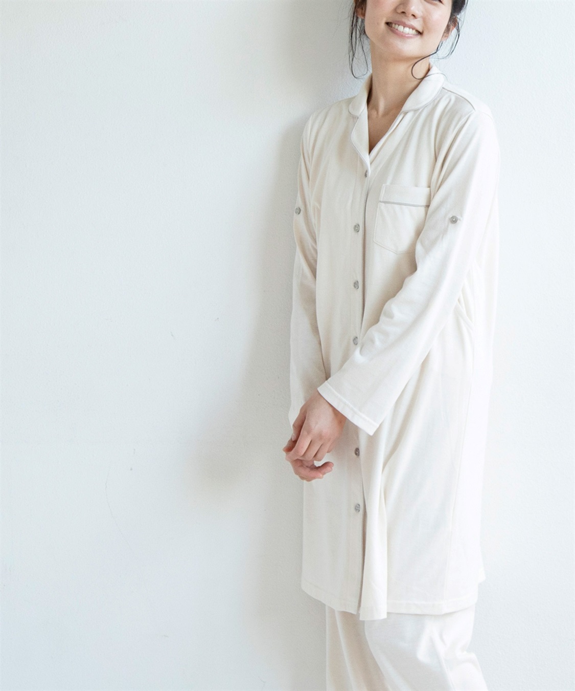 Rosemadame 天竺襟付き授乳口付きパジャマ　長袖 ロールアップ 着丈90cm 綿混 シンプル ポケット付き　マタニティパジャマ　maman et bebe(ママンエベベ)（マタニティ/授乳服）入院準備 出産準備 産_sub_23