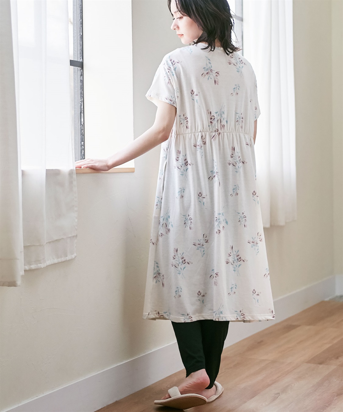 Rosemadame 【セット】吸汗速乾 機能付きフラワープリントカットソー半袖２WAYパジャマ（マタニティ&授乳服）_sub_8