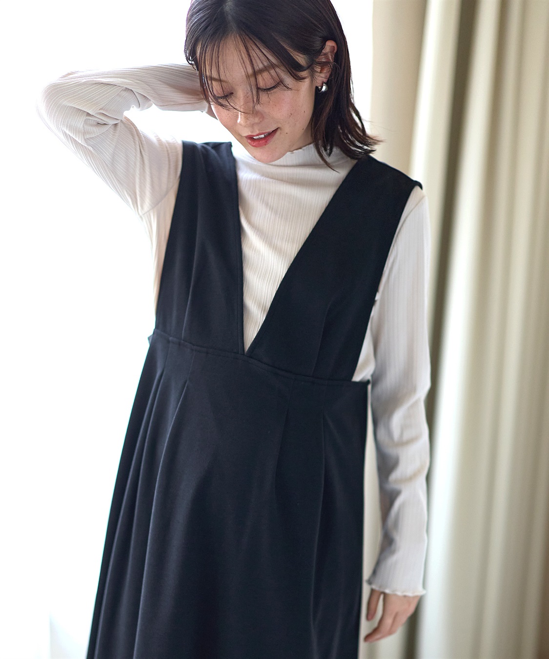 Rosemadame 【セットアイテム】Vネックワンピース×メロウフリルプチハイネックカットソー ジャンパースカートドレス アンサンブル(マタニティ/授乳服）授乳口付き 授乳楽々 妊婦服 産前・産後対応_sub_15