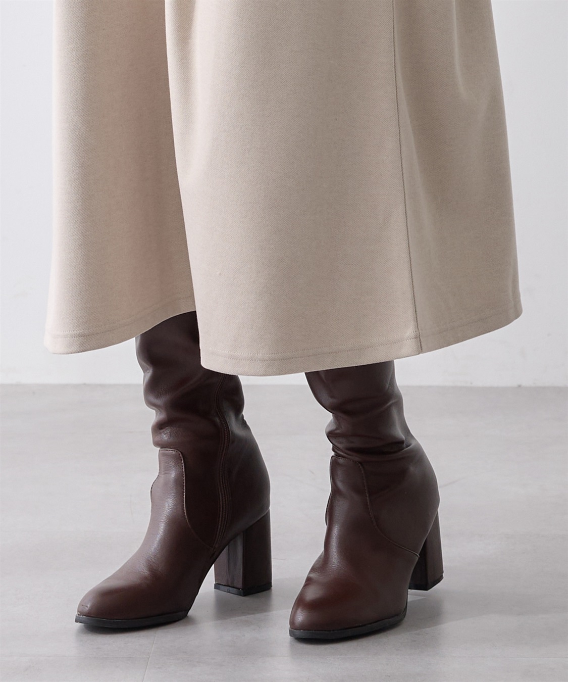 Rosemadame 【セットアイテム】Vネックワンピース×メロウフリルプチハイネックカットソー ジャンパースカートドレス アンサンブル(マタニティ/授乳服）授乳口付き 授乳楽々 妊婦服 産前・産後対応_sub_24