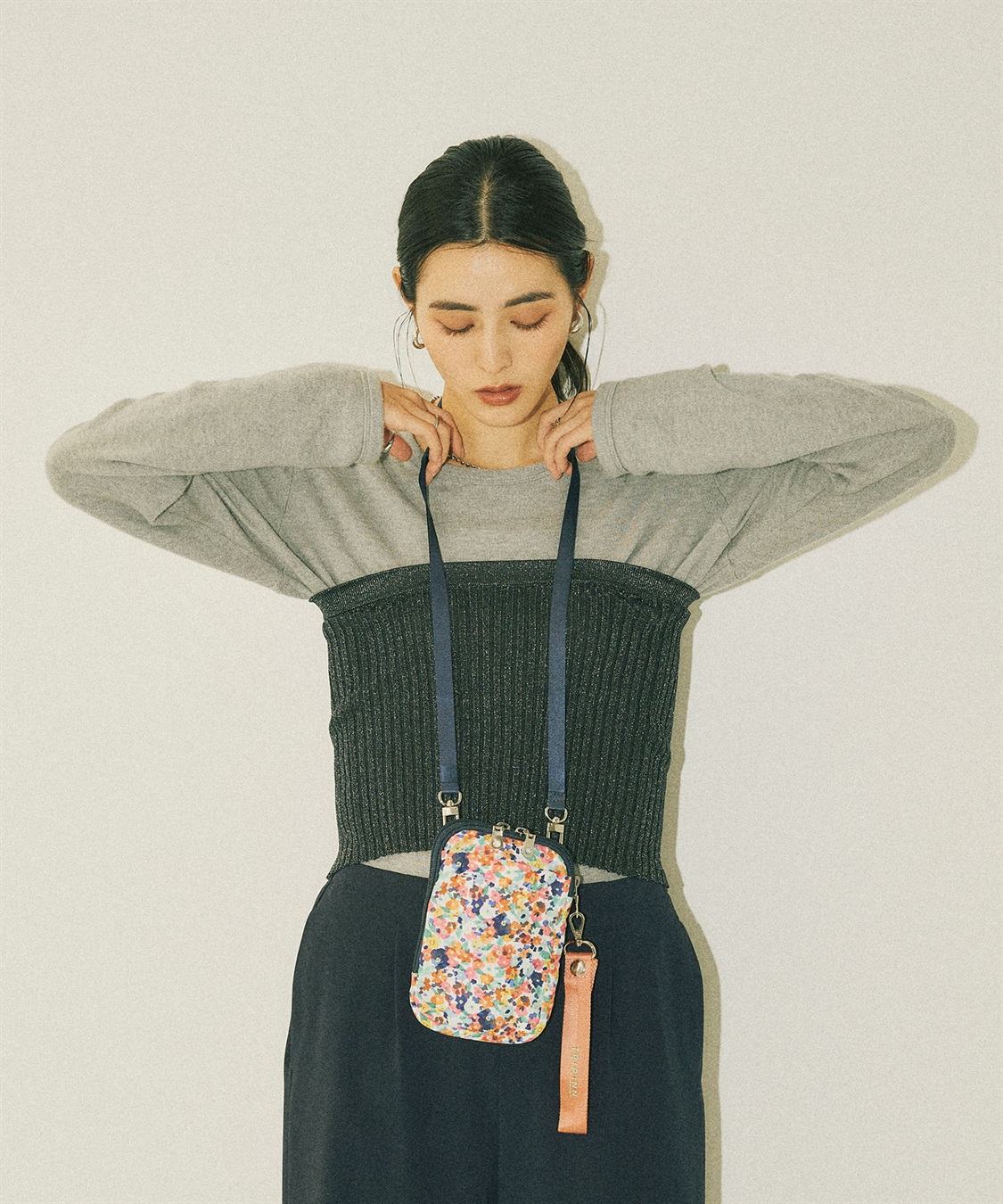 Life Style by cross marche 【TRIP.INN】6ポケットふかふかスマホマルチショルダーバッグ_sub_5