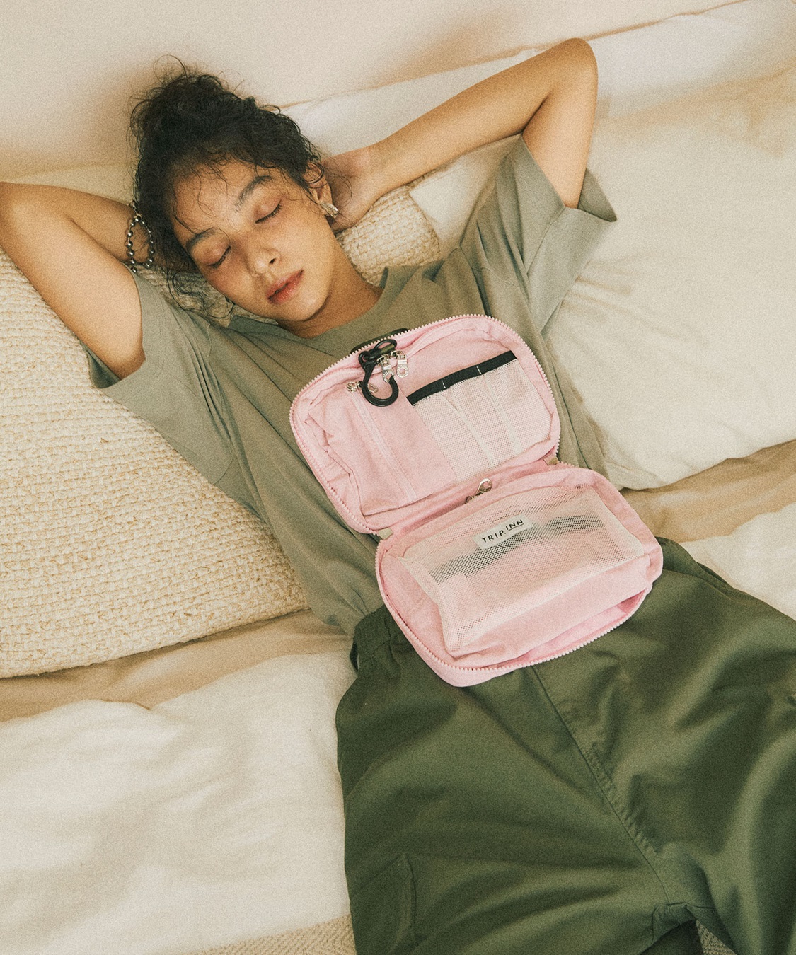 Life Style by cross marche 【TRIP.INN】　軽量パチパチトリップポーチ　M_sub_1