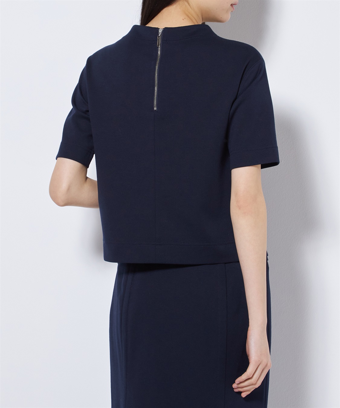 バックジップTブラウス 49AV JUNKO SHIMADA｜クロスプラス公式