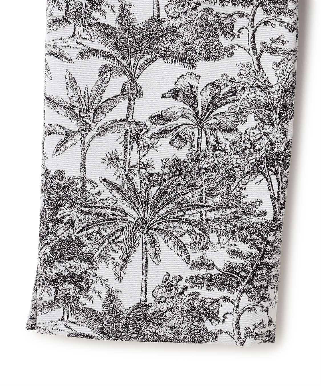 ジュンコシマダ芸術的絵画のようなカジュアルパンツ生地に花柄が大変色鮮やか 6242432_L.jpg