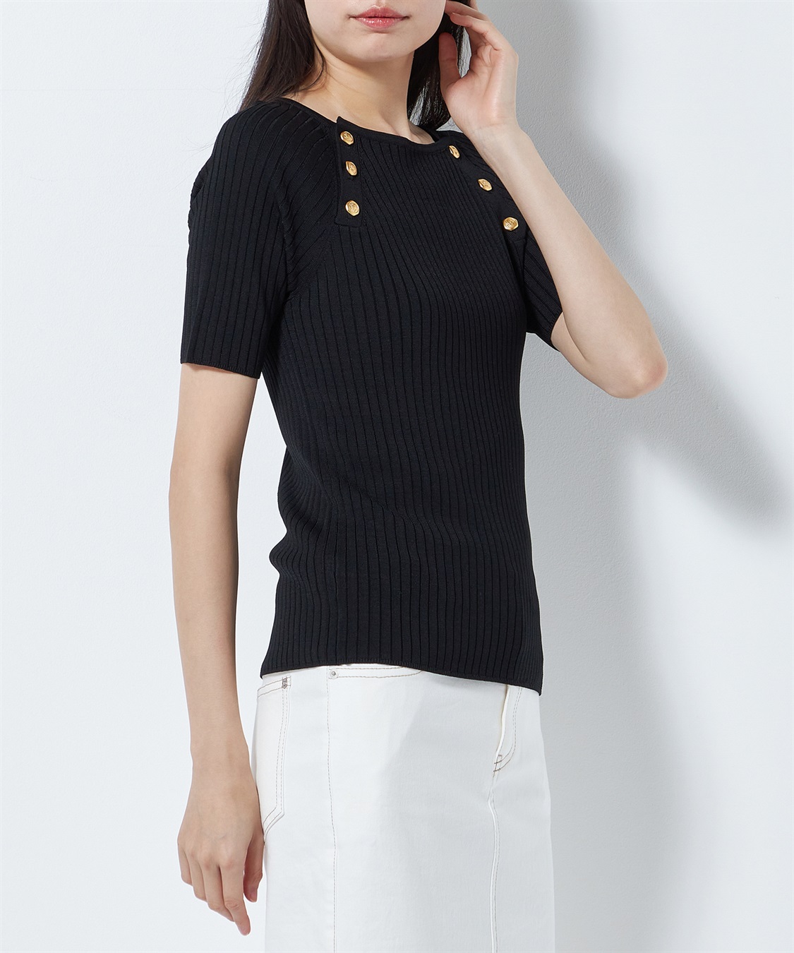 TIME SALE】ゴールドボタン付きリブニットトップス 49AV JUNKO