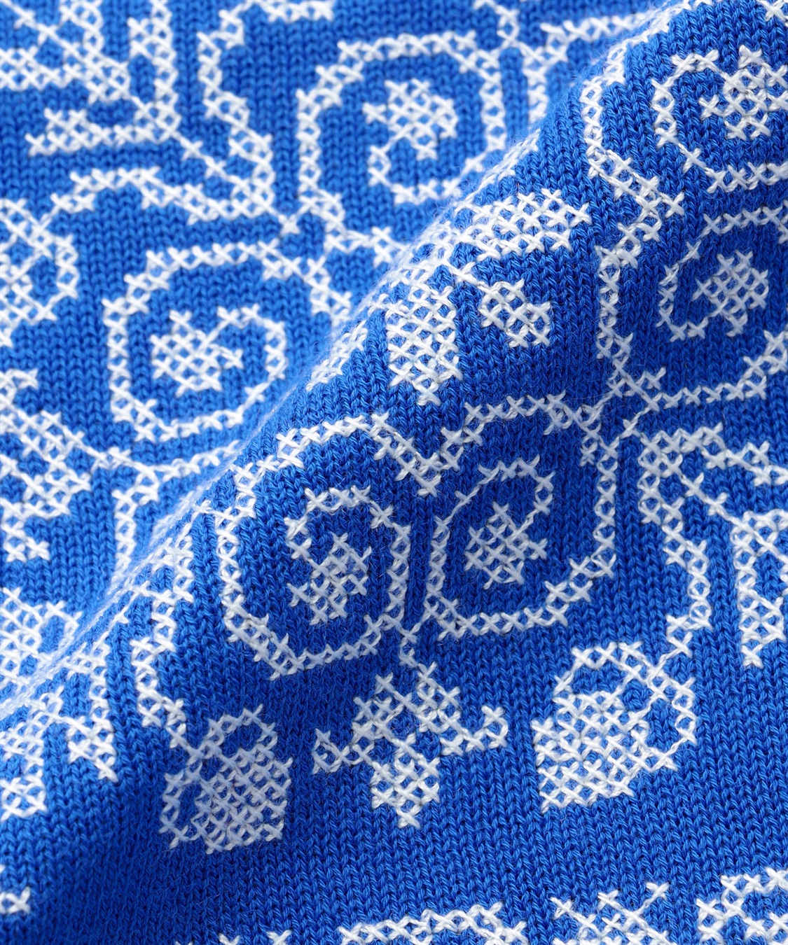 ブロック刺繍長袖クルーネックカーディガン 49AV JUNKO SHIMADA