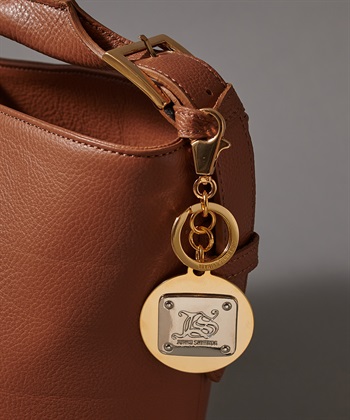 マークデザインメタリックキーホルダー 49AV JUNKO SHIMADA