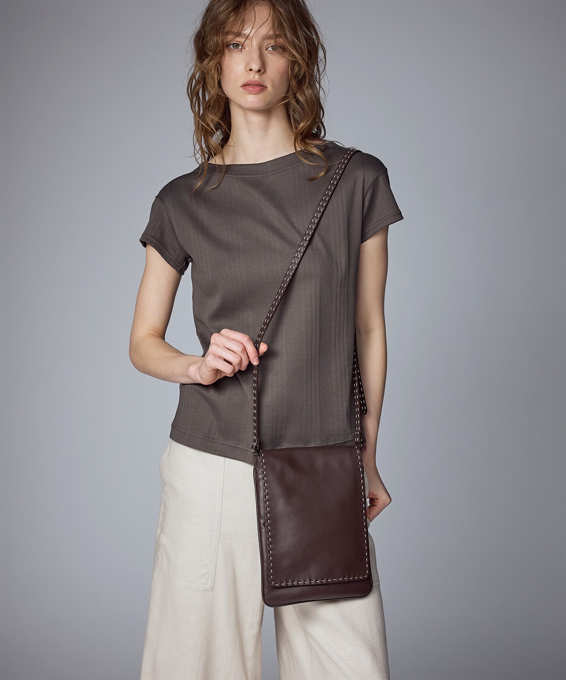 ステッチレザーショルダー 49AV JUNKO SHIMADA｜クロスプラス公式通販