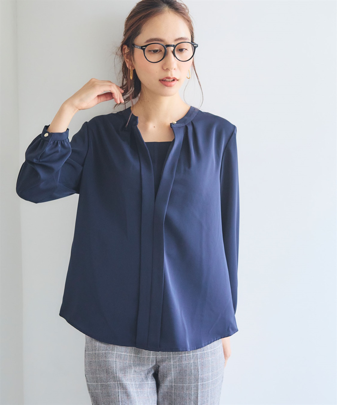 CROSS FUNCTION 《シワになりにくい・洗える》正解 シルキーサテン2wayタックブラウス【CF/クロスファンクション】_sub_13