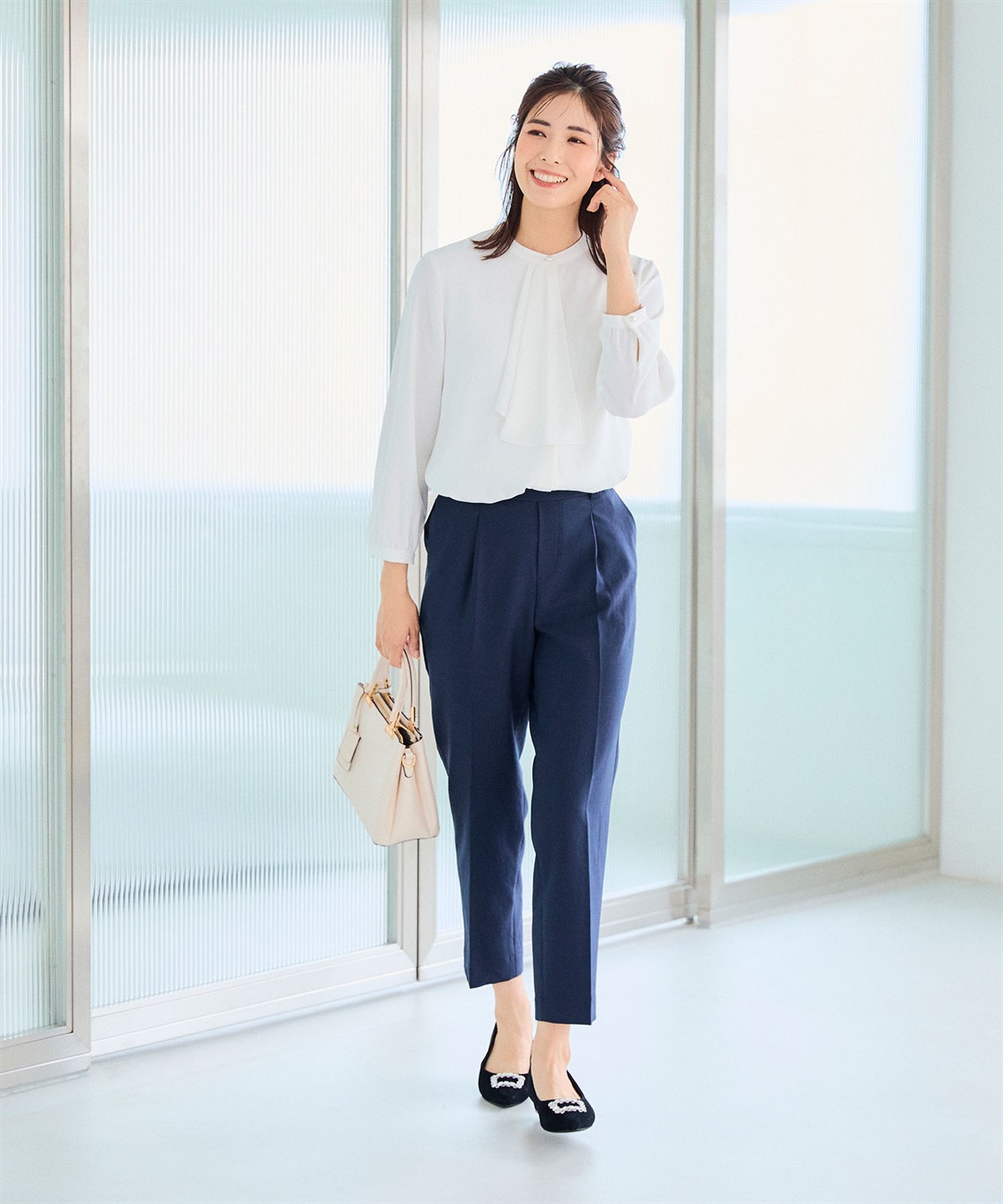 LANVIN en Bleu｜速乾ナイロンフリルブラウス | Rakuten Fashion