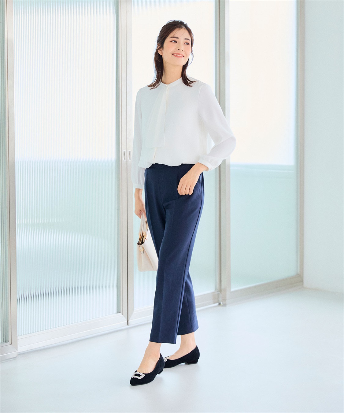 洗える》正解 ラッフルフリルブラウス【CF/クロスファンクション