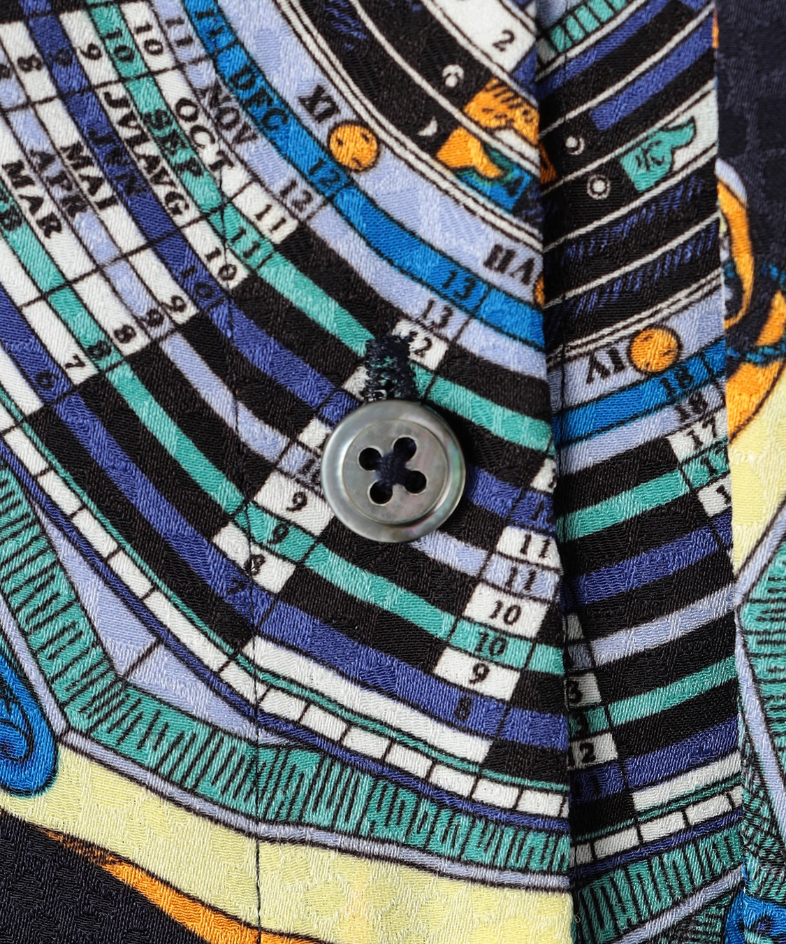 ラウンドプリントブラウス 49AV JUNKO SHIMADA｜クロスプラス公式通販