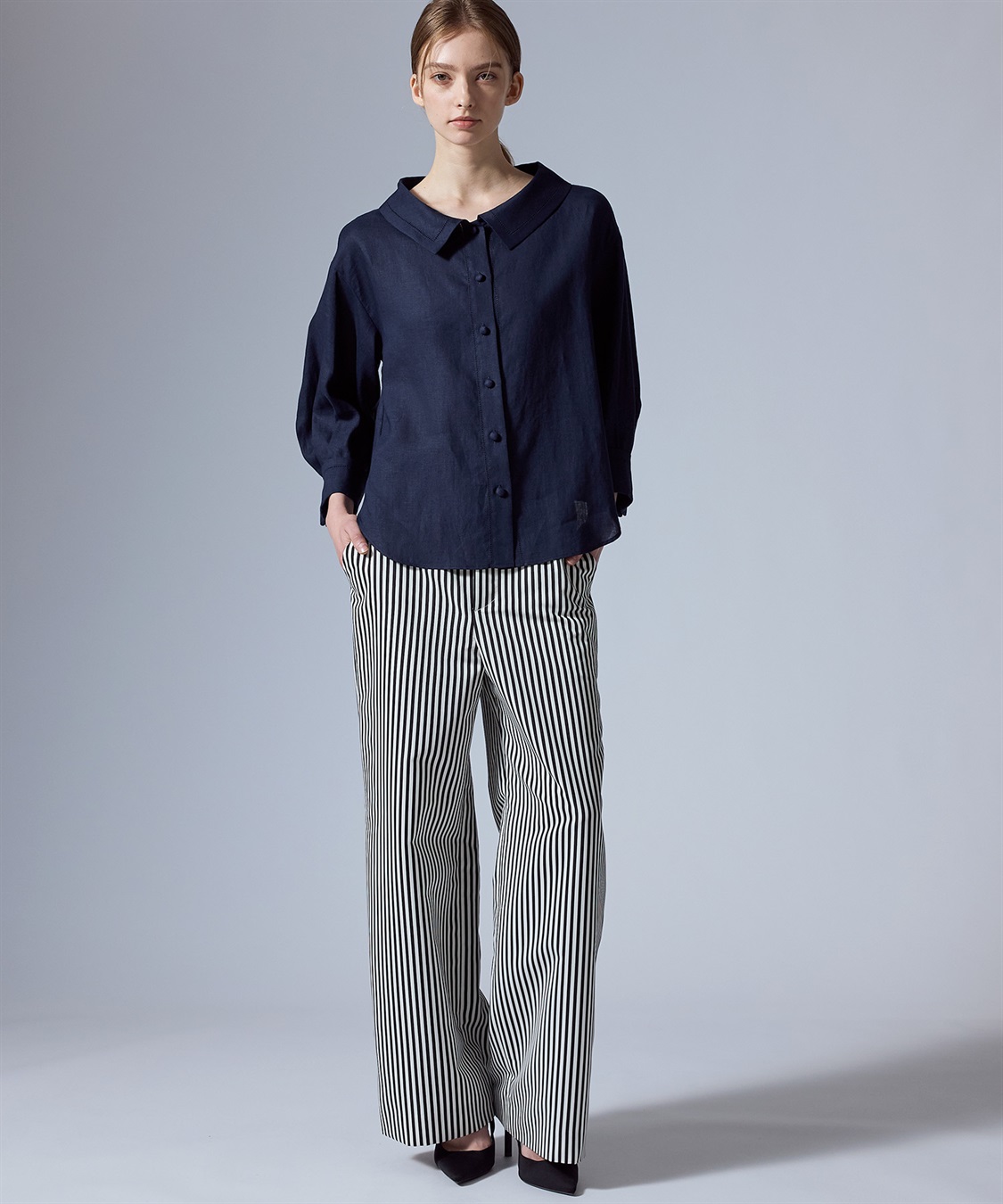 未使用品 ジュンコシマダ junko shimada 49AV リネンブラウス 刺繍入りリネンブラウス 49AV JUNKO SHIMADA｜クロスプラス公式