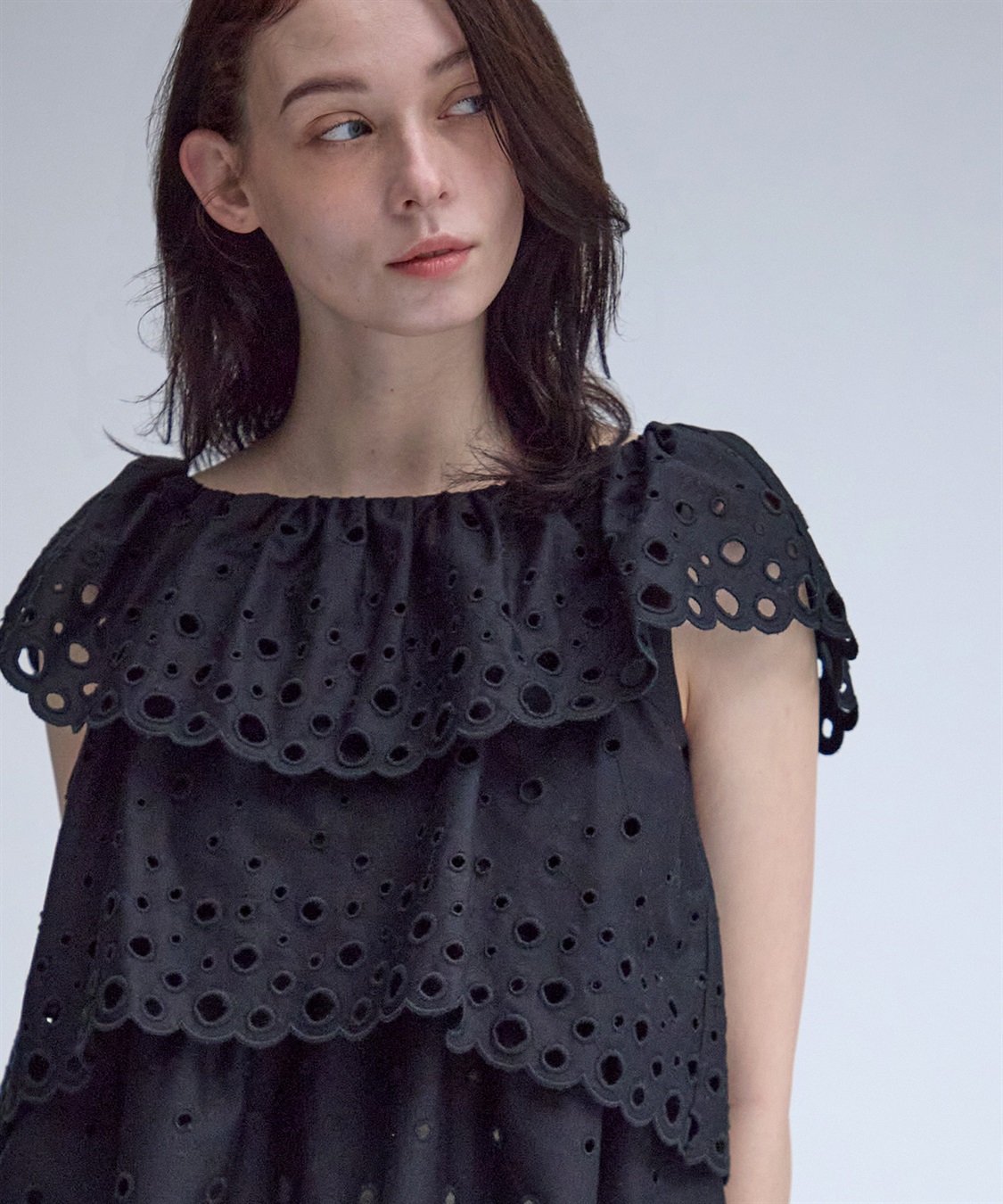 カットワークレースノースリーブブラウス 49AV JUNKO SHIMADA｜クロス