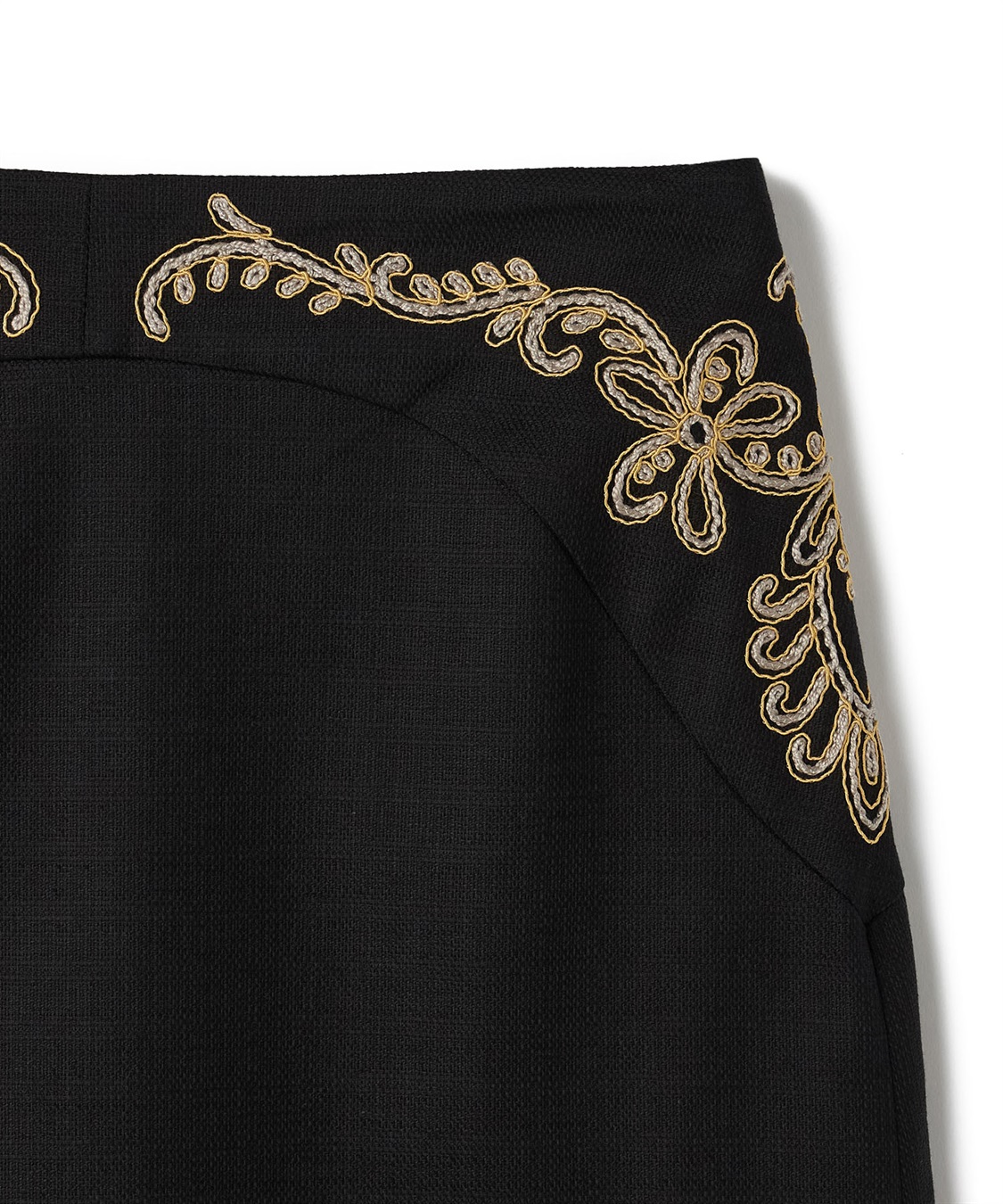 49AV JUNKO SHIMADA 刺しゅう使いAラインスカート_sub_4