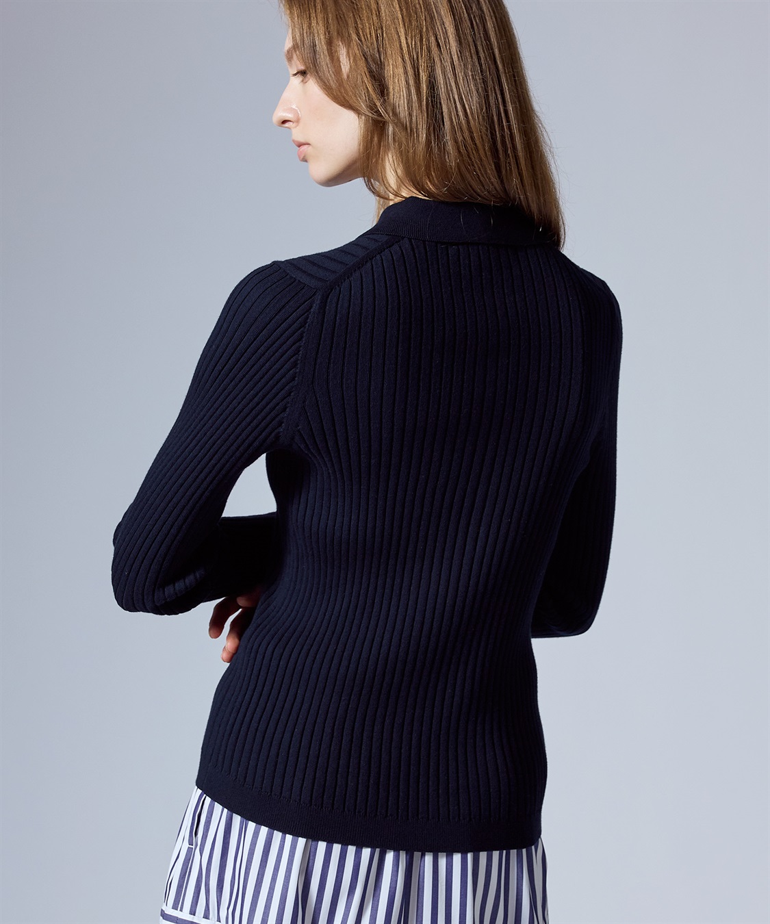 WEB限定】衿付き長袖プルオーバーニット 49AV JUNKO SHIMADA｜クロス