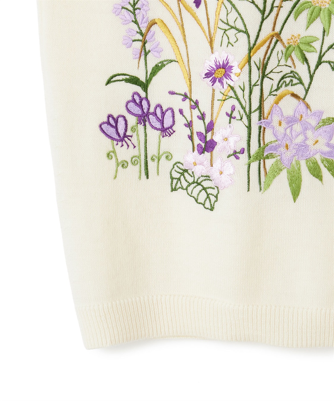 CHRISTMAS SALE】フラワー刺しゅうタートルニットプルオーバー 49AV