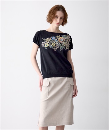 フラワー刺繍入り半袖ニット 49AV JUNKO SHIMADA｜クロスプラス公式