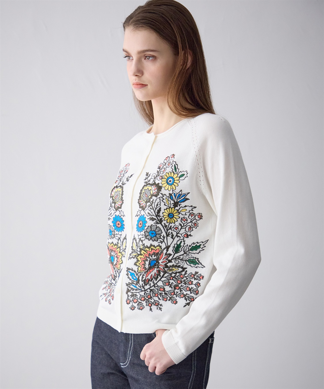 8 ジュンコシマダ JUNKO SHIMADA カーディガン 刺繍 花柄 黒 フラワー刺繍入りカーディガン 49AV JUNKO SHIMADA｜クロスプラス公式