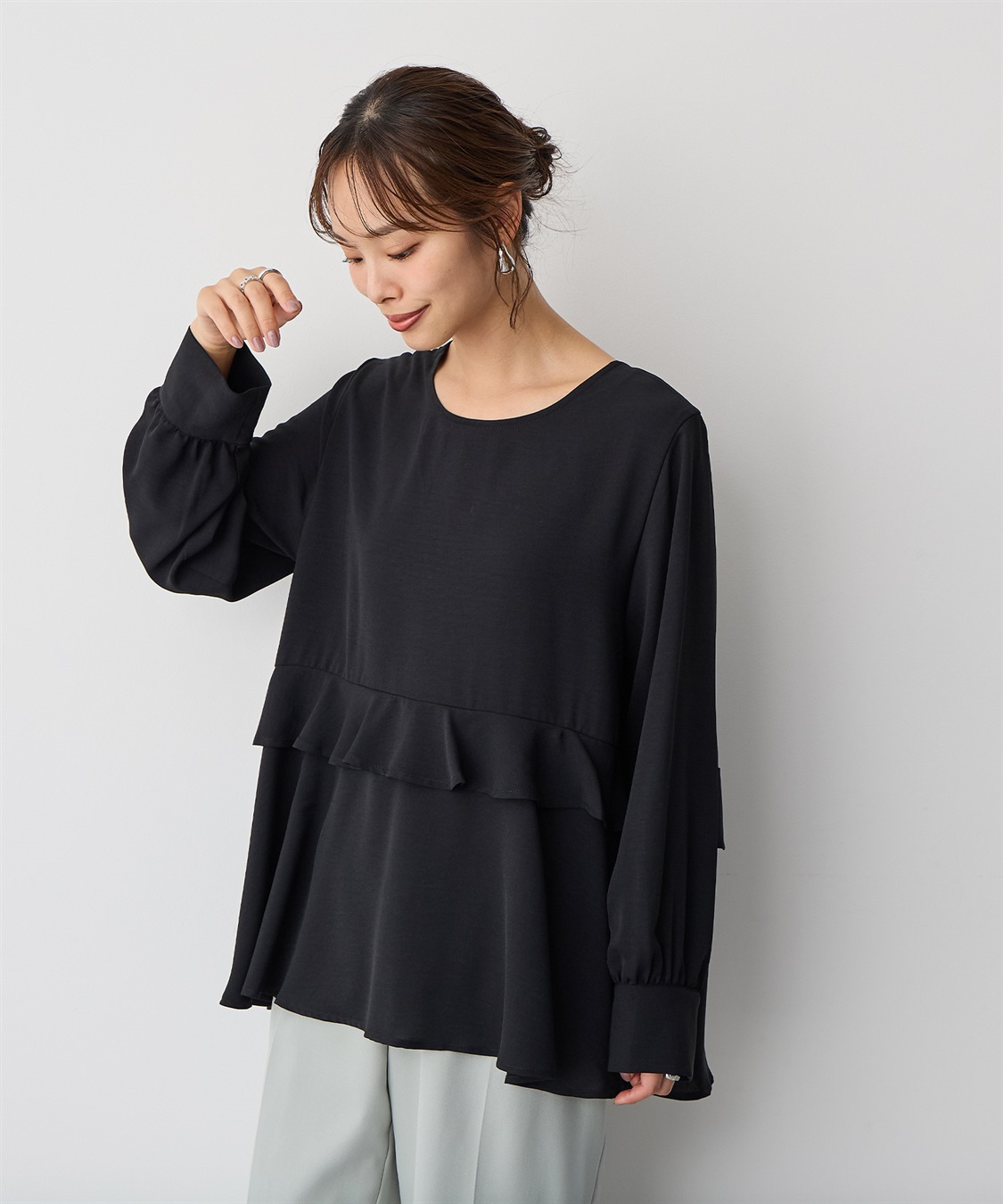 anyfee 【anyfee/プラスサイズ】前後2wayティアードフリルブラウス_sub_16