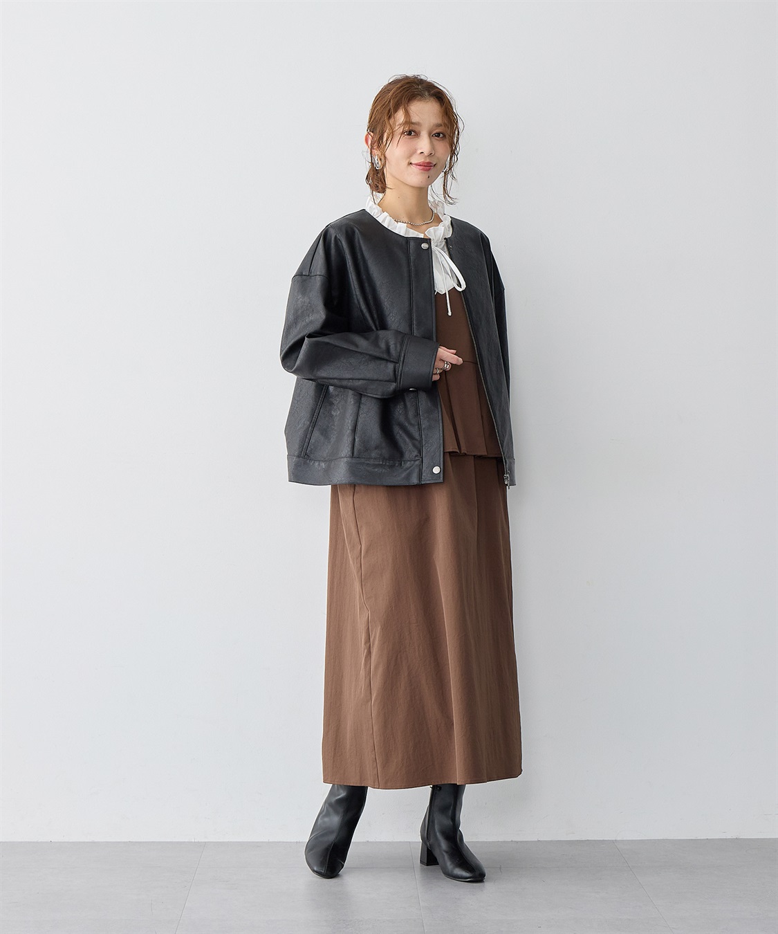 美品✨自由区　レザージャケット　ノーカラー　ブラック　大きいサイズ50 レザージャケット ノーカラージャケット レディース アウター