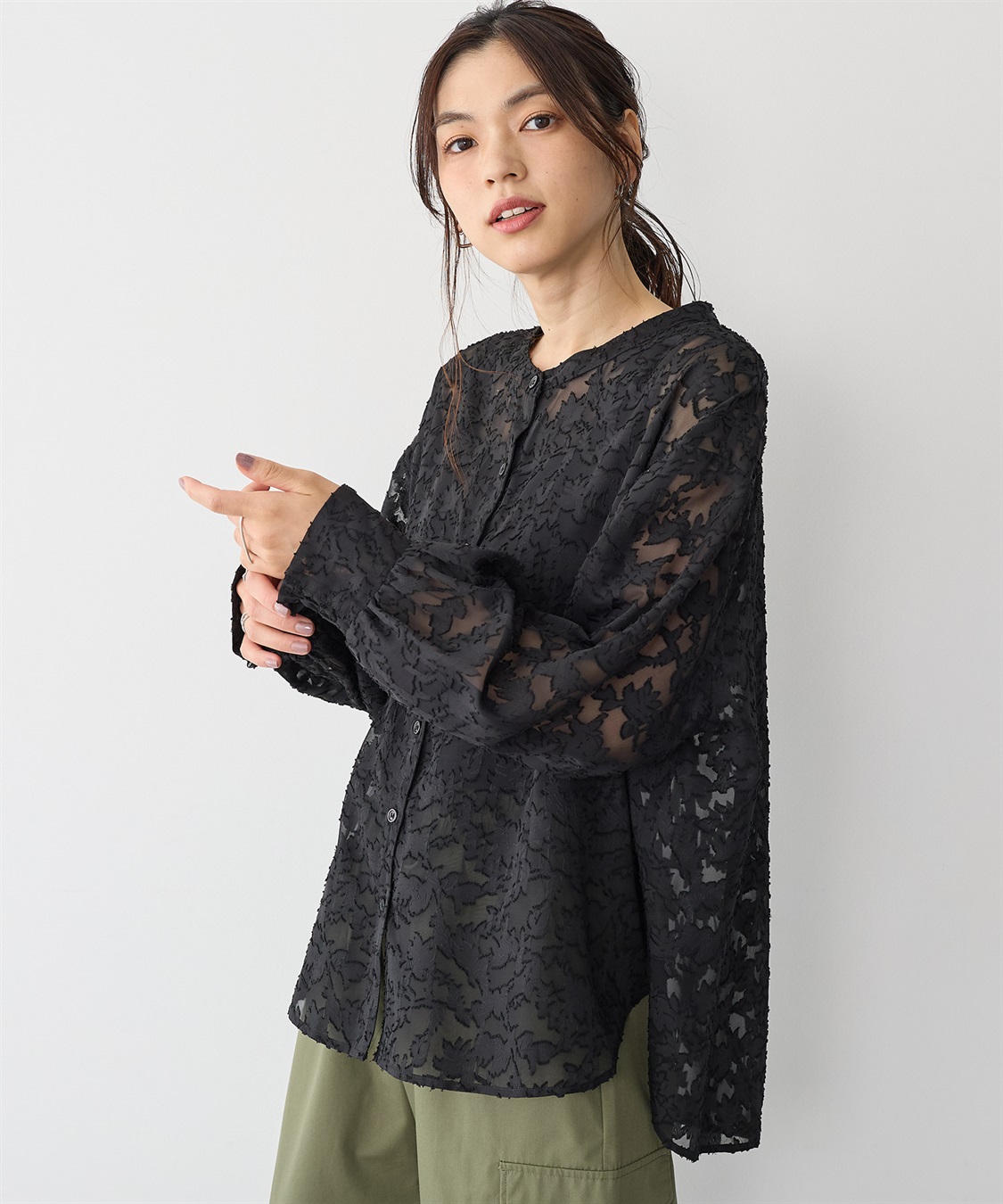 anyfee 【anyfee/プラスサイズ】フラワージャガードバンドカラーシアーブラウス_sub_9