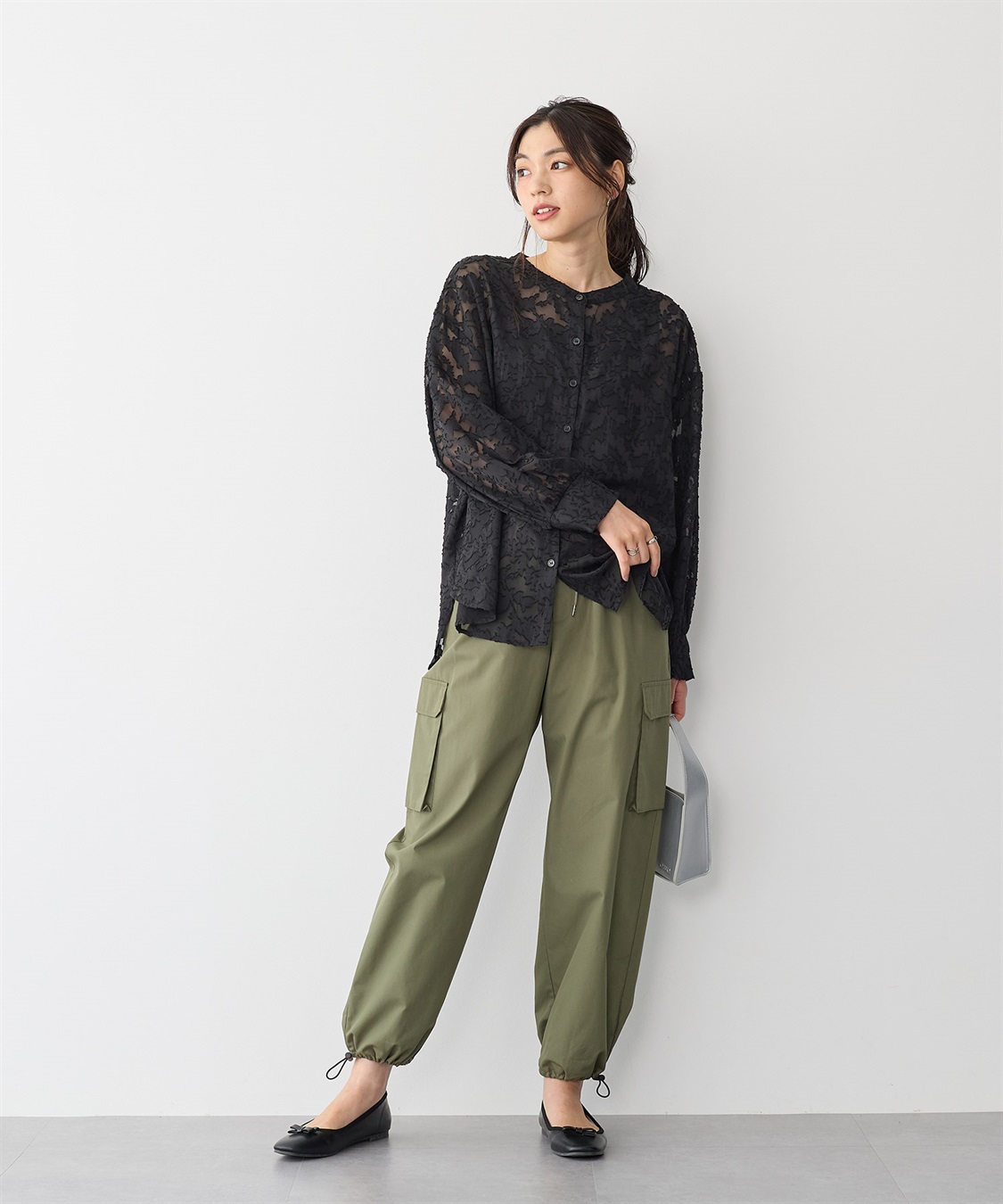 anyfee 【anyfee/プラスサイズ】フラワージャガードバンドカラーシアーブラウス_sub_12