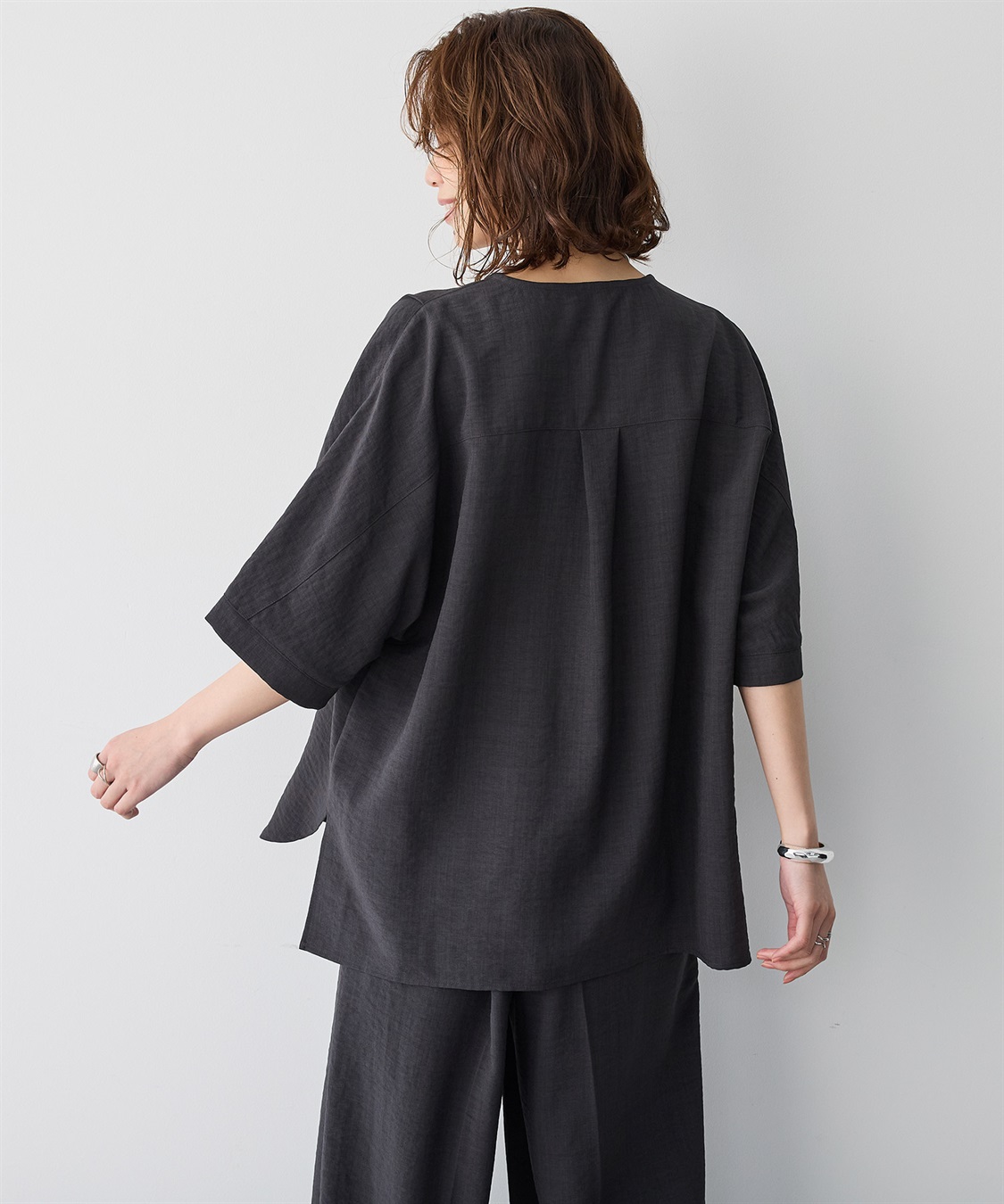 anyfee 【anyfee/プラスサイズ】リネン調すっきりドルマンスリーブサファリシャツ《セットアップ対応/上下別売り》■リネンライクシリーズ■_sub_9