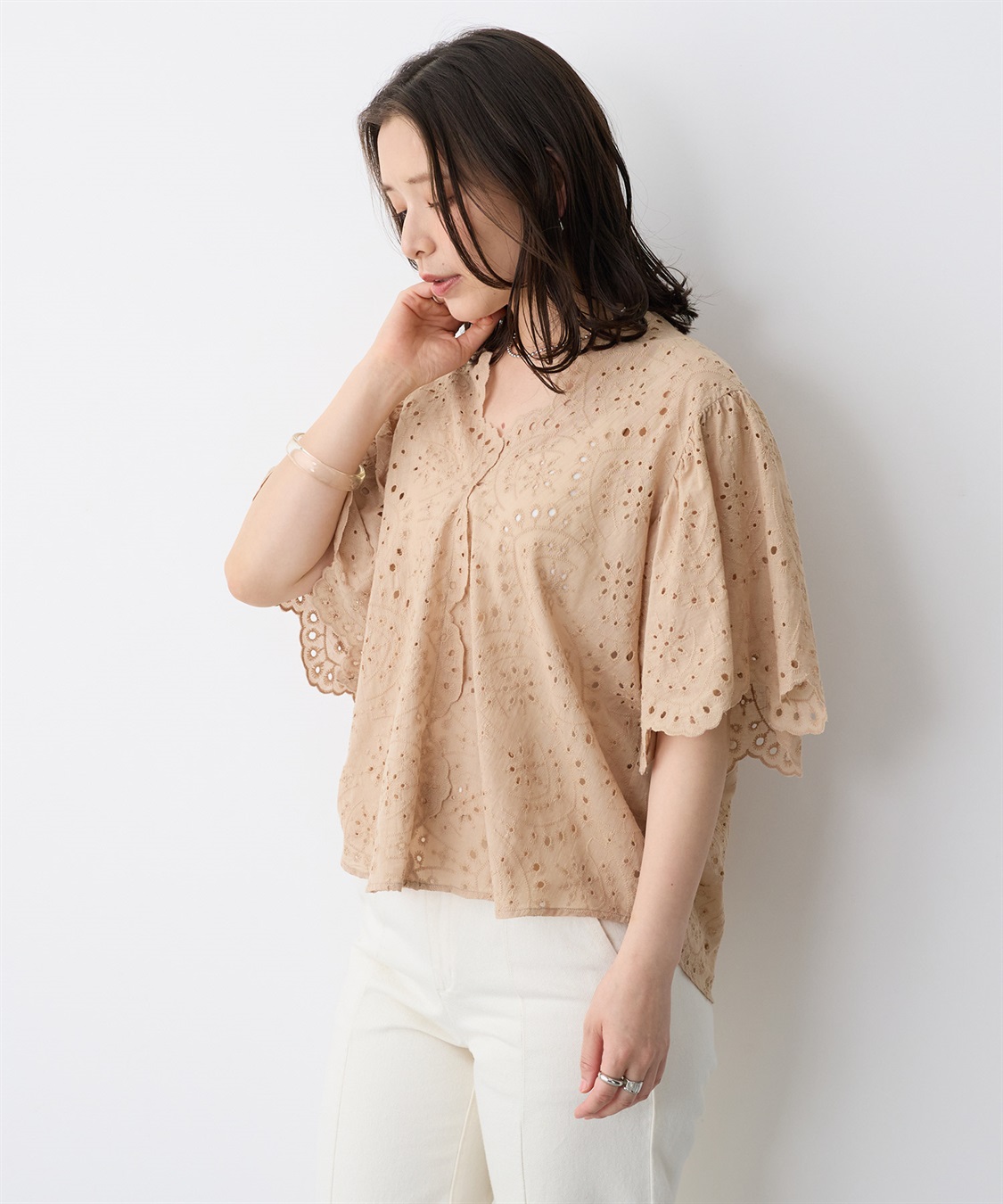 anyfee 【anyfee/プラスサイズ】パンチングレースフレアブラウス_sub_3
