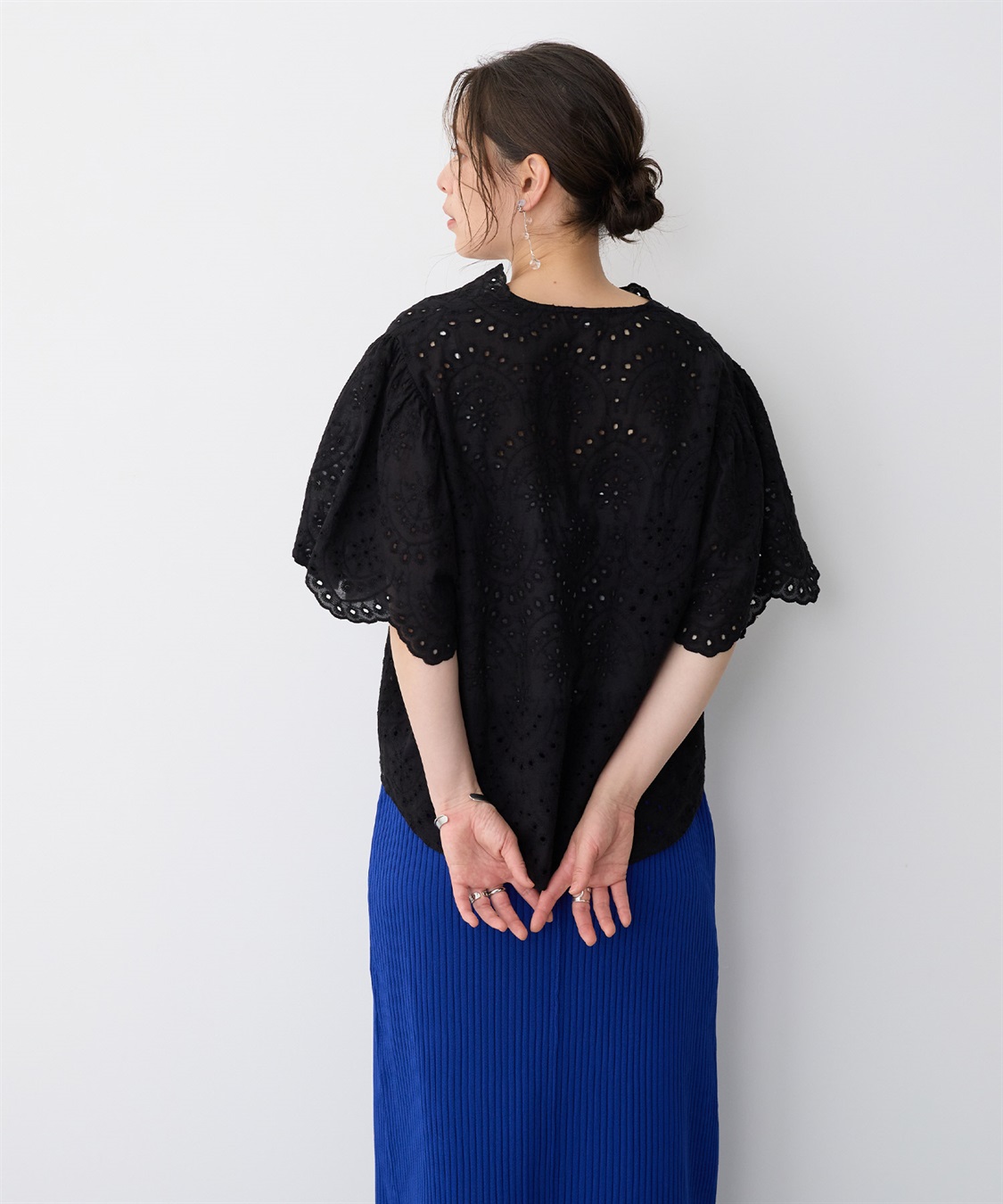 anyfee 【anyfee/プラスサイズ】パンチングレースフレアブラウス_sub_19