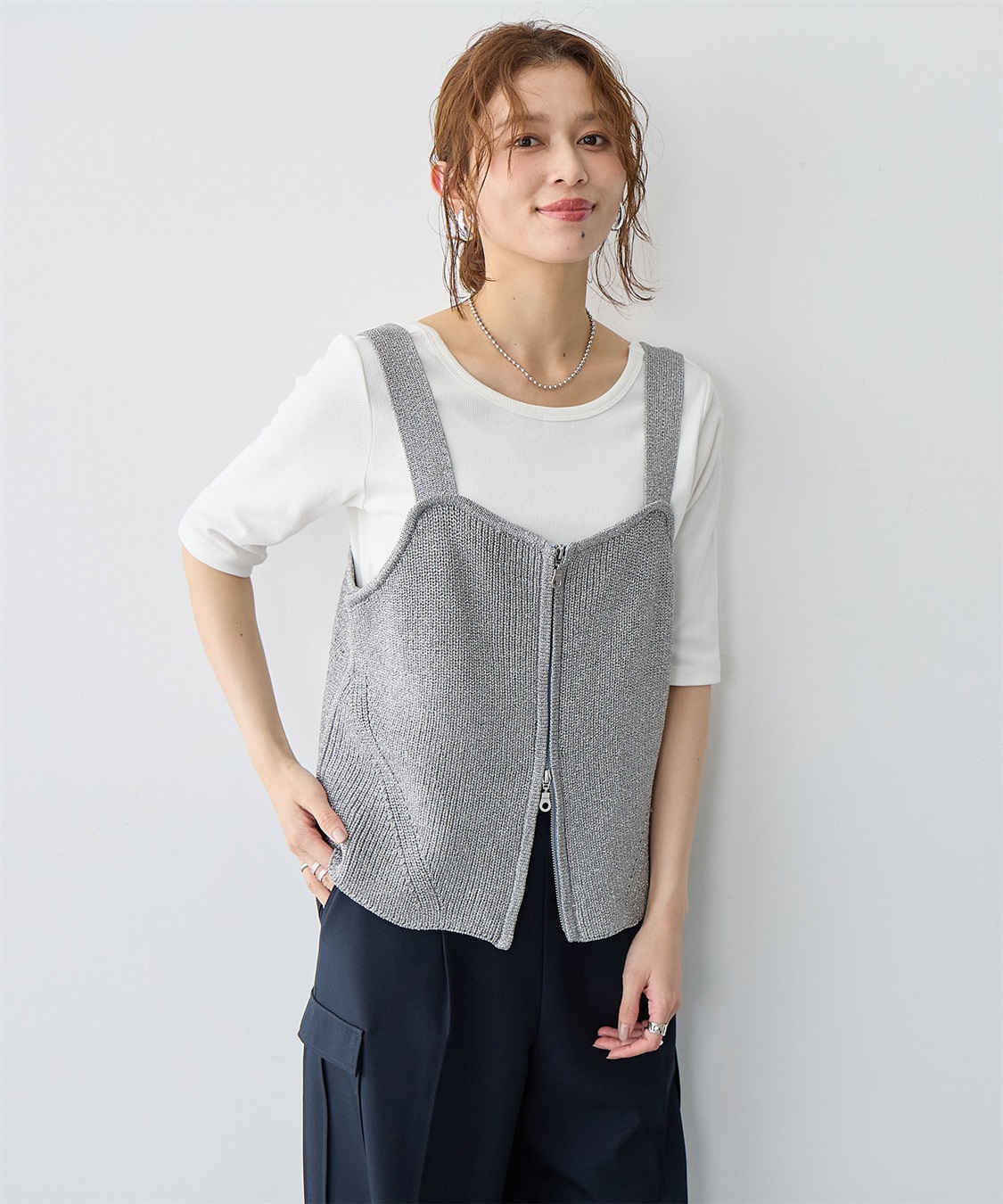 Life Style by cross marche 【anyfee/大きいサイズ】フロントWジップラメニットビスチェ_sub_4