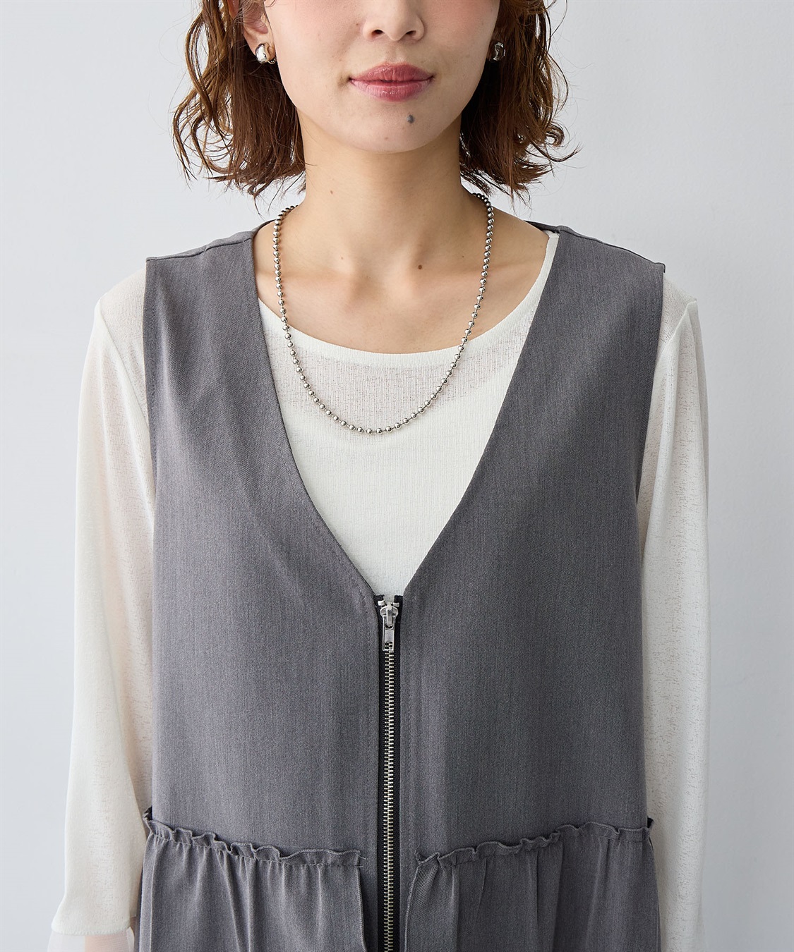 Life Style by cross marche 【anyfee/大きいサイズ】杢調フロントジップペプラムジレ_sub_10