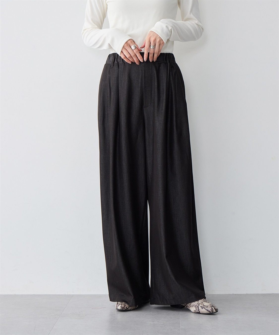 Life Style by cross marche 【anyfee/大きいサイズ】デニムライクタック入りイージーワイドパンツ《低身長サイズ有》_sub_1