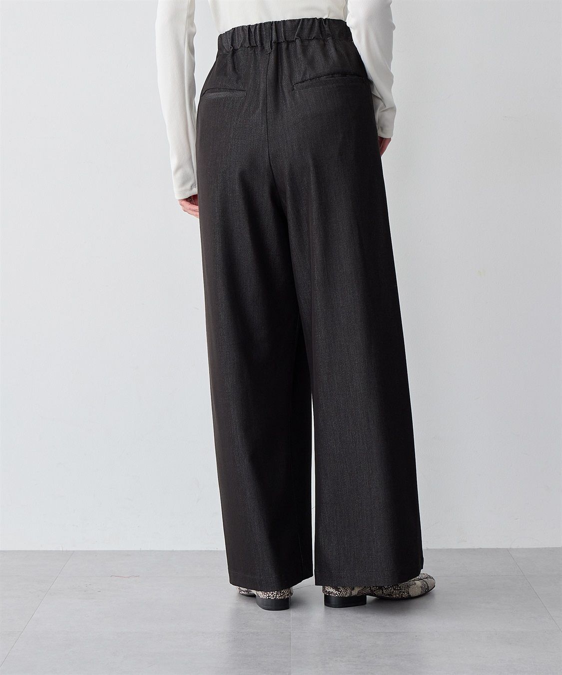 Life Style by cross marche 【anyfee/大きいサイズ】デニムライクタック入りイージーワイドパンツ《低身長サイズ有》_sub_8