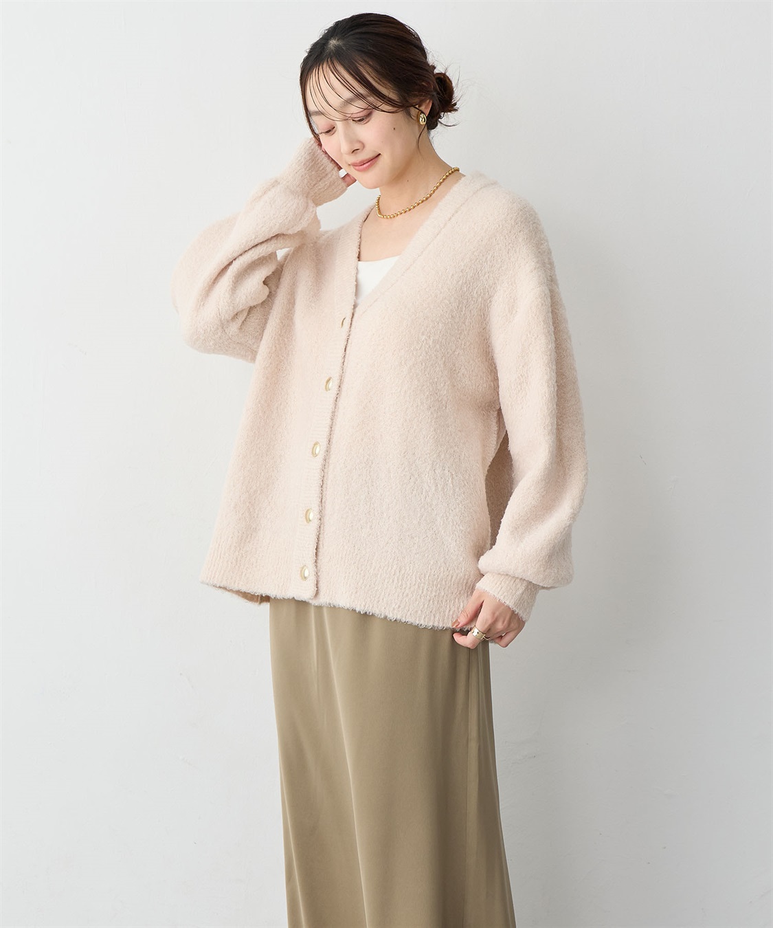 Life Style by cross marche 【anyfee/大きいサイズ】金ボタンブークレニットカーディガン_sub_17