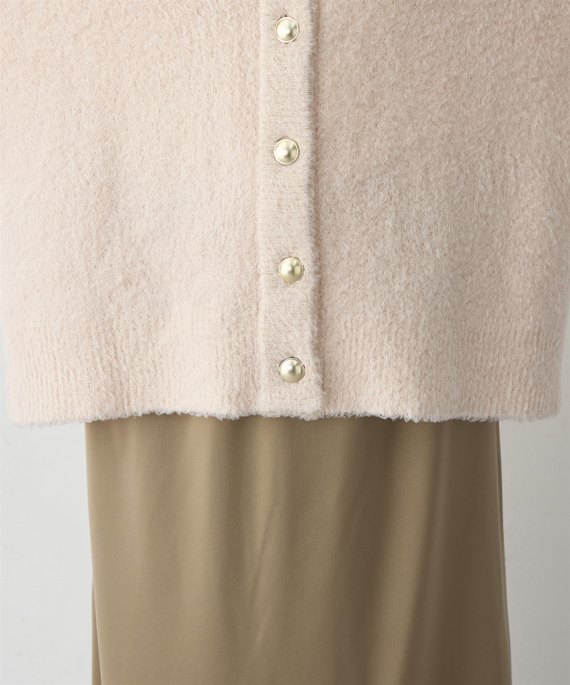 Life Style by cross marche 【anyfee/大きいサイズ】金ボタンブークレニットカーディガン_sub_22