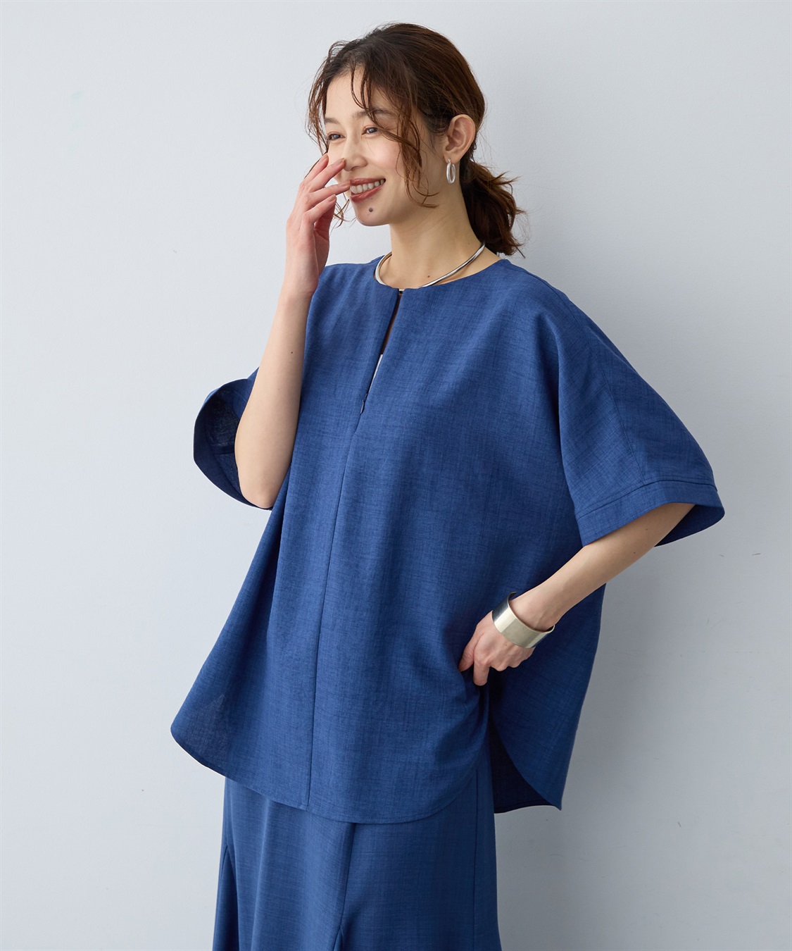 anyfee 【anyfee/大きいサイズ】リネン調ジップ付Tブラウス《接触冷感 ・UVカット・イージーケア 》_sub_1