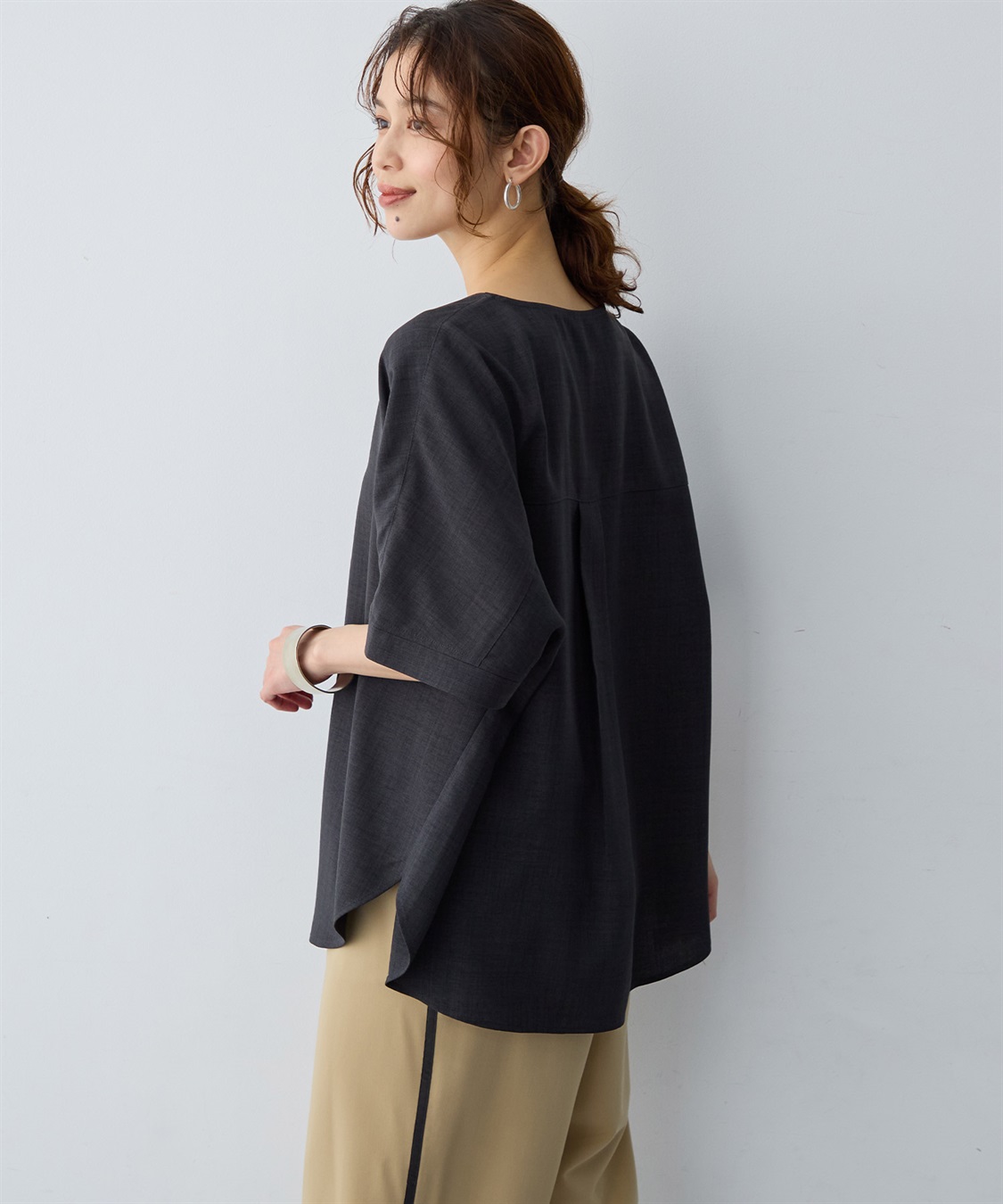 anyfee 【anyfee/大きいサイズ】リネン調ジップ付Tブラウス《接触冷感 ・UVカット・イージーケア 》_sub_7