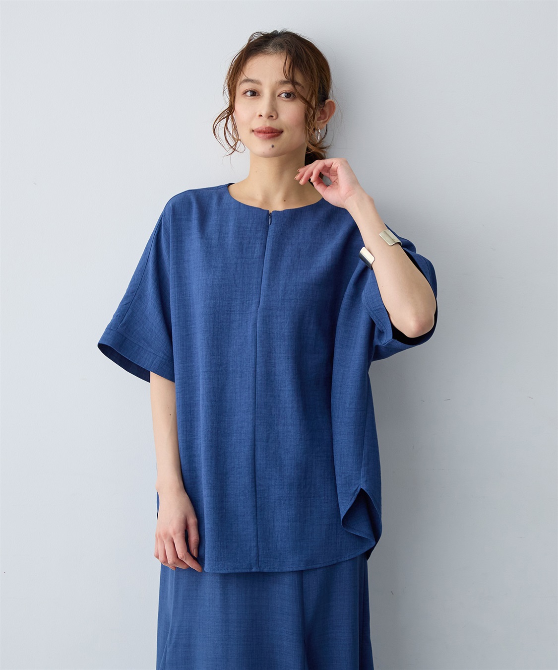 anyfee 【anyfee/大きいサイズ】リネン調ジップ付Tブラウス《接触冷感 ・UVカット・イージーケア 》_sub_19