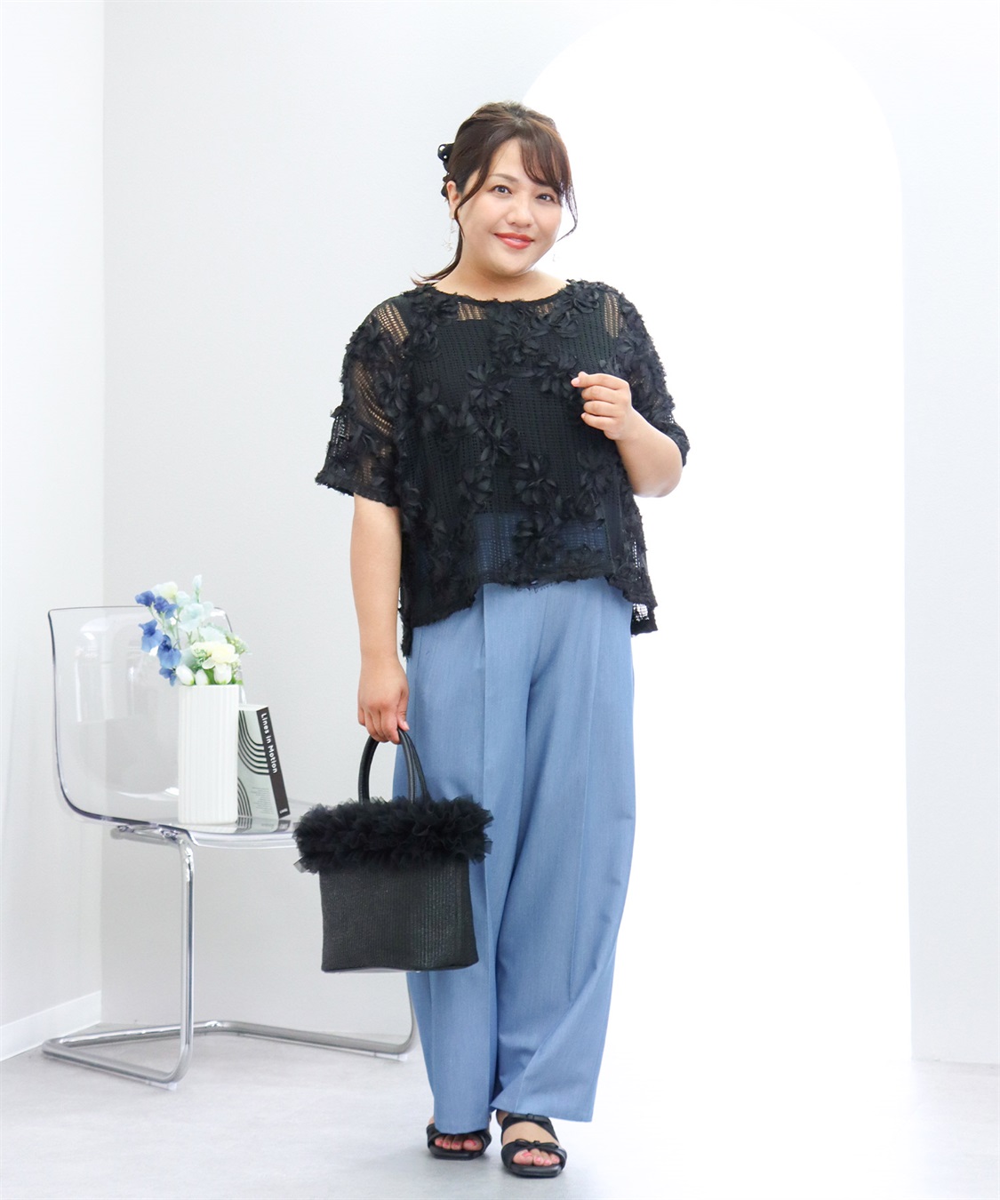 anyfee×HINAコラボ】フラワーレースメッシュ半袖トップス《大きい