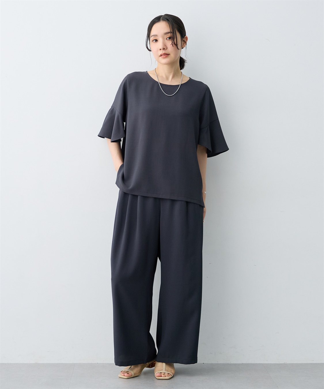 anyfee 【anyfee×HINAコラボ】サマラクすっきりフレアチューリップスリーブブラウス《大きいサイズ》_sub_19