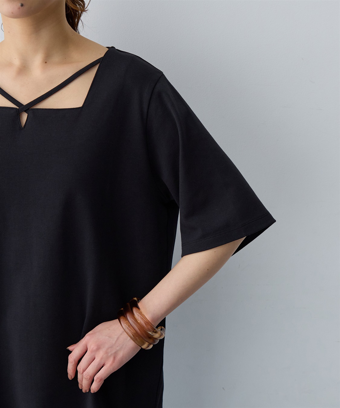 anyfee 【anyfee/大きいサイズ】着てサラ汗じみ防止クロスネックトップス/半袖Tシャツ《接触冷感・吸水速乾・UVカット》_sub_15