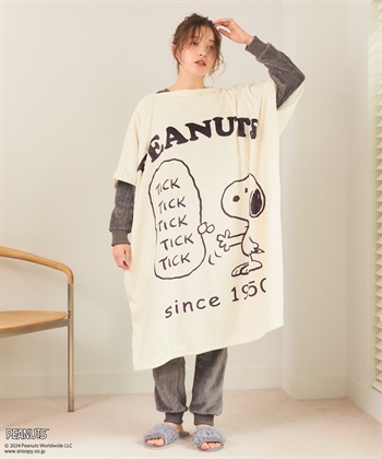 Life Style by cross marche 【ピーナッツ/PEANUTS】BIGスヌーピー着る毛布_subthumb_4