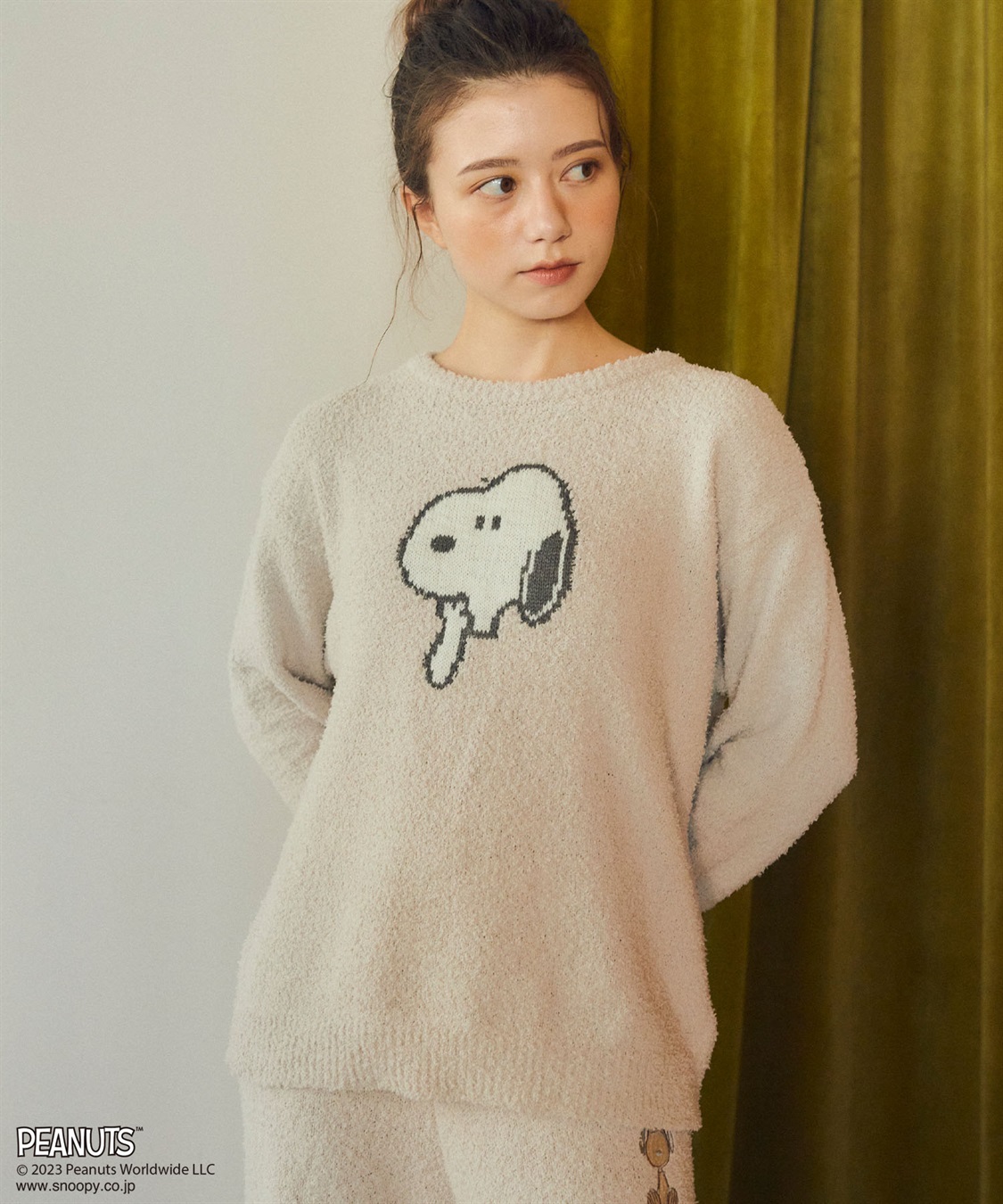【ピーナッツ/PEANUTS】スヌーピーフェイスふわふわニットトップスルームウェア【パンツ別売り】