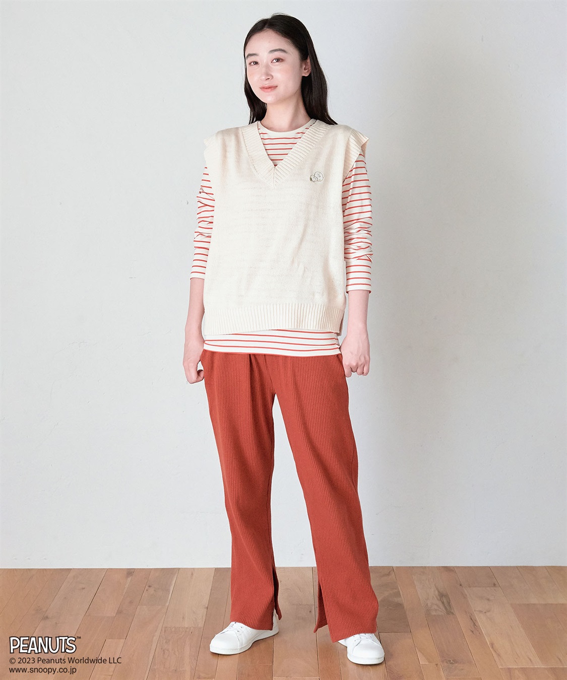 chara station 【ピーナッツ/PEANUTS】スヌーピー刺繍ベスト_sub_14