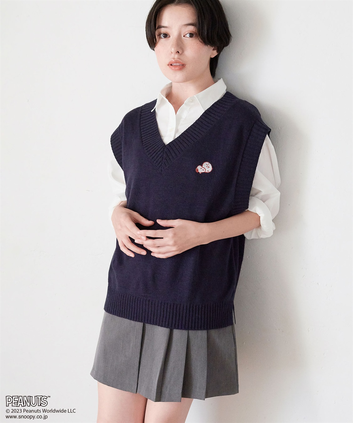 chara station 【ピーナッツ/PEANUTS】スヌーピー刺繍ベスト_sub_16