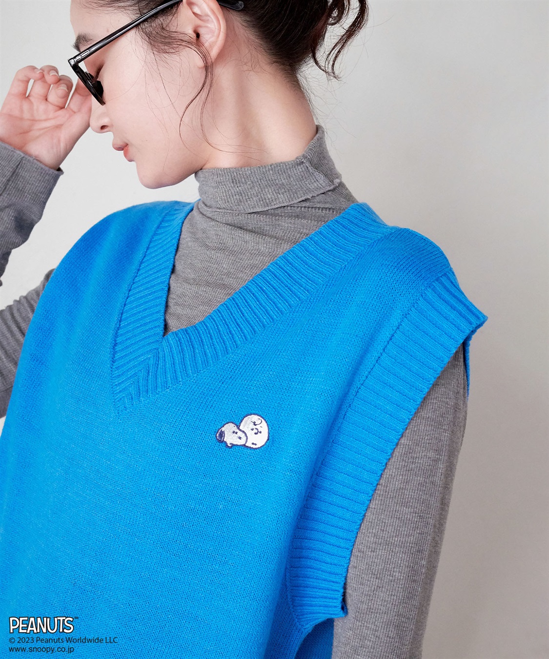 chara station 【ピーナッツ/PEANUTS】スヌーピー刺繍ベスト_sub_20