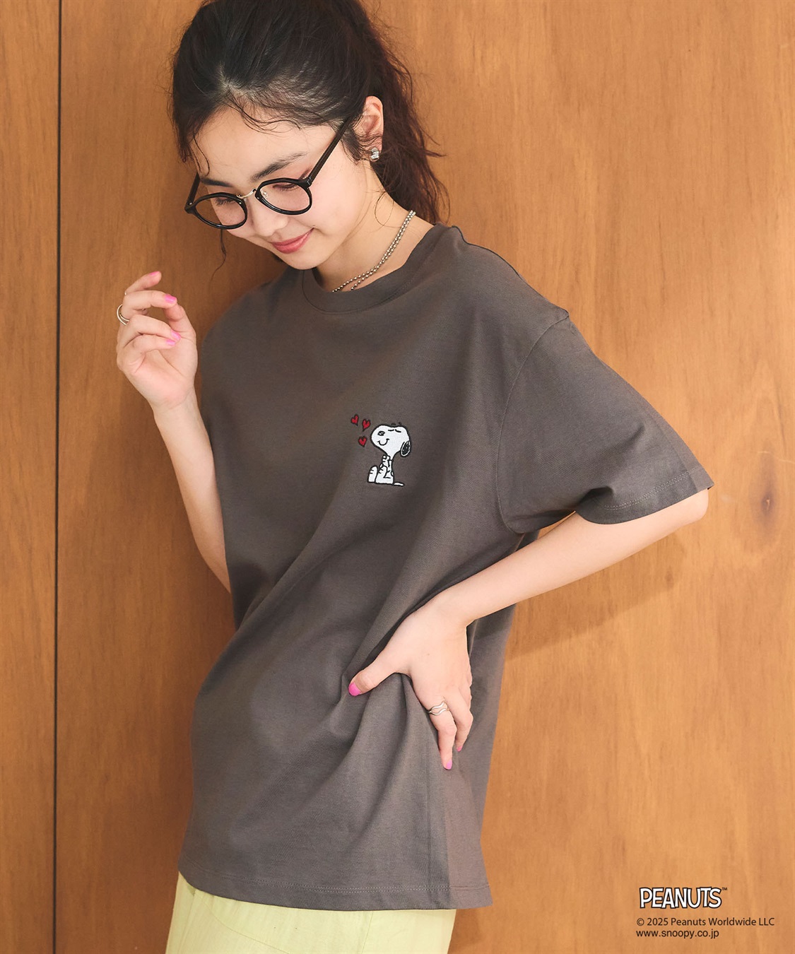 chara station 【PEANUTS/ピーナッツ】SNOOPY/スヌーピーハート刺繍ワンポイント半袖Tシャツ_sub_3