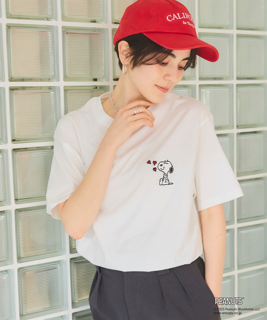 chara station 【PEANUTS/ピーナッツ】SNOOPY/スヌーピーハート刺繍ワンポイント半袖Tシャツ_sub_12