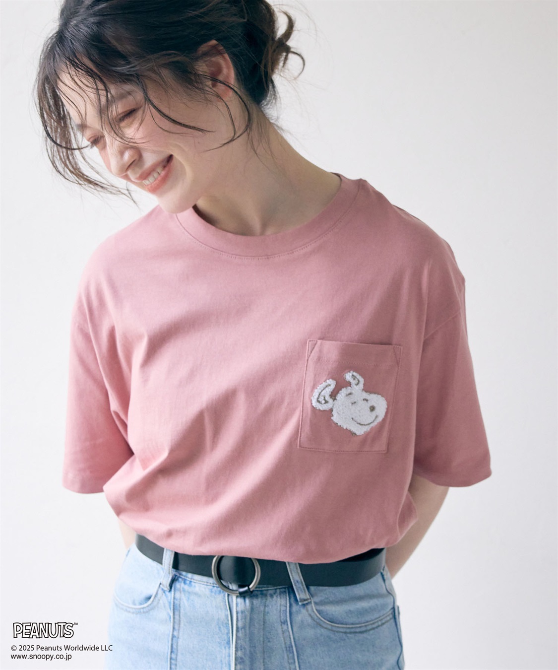 chara station 【PEANUTS/ピーナッツ】SNOOPY/スヌーピー胸ポケットサガラ刺繍半袖Tシャツ_sub_18